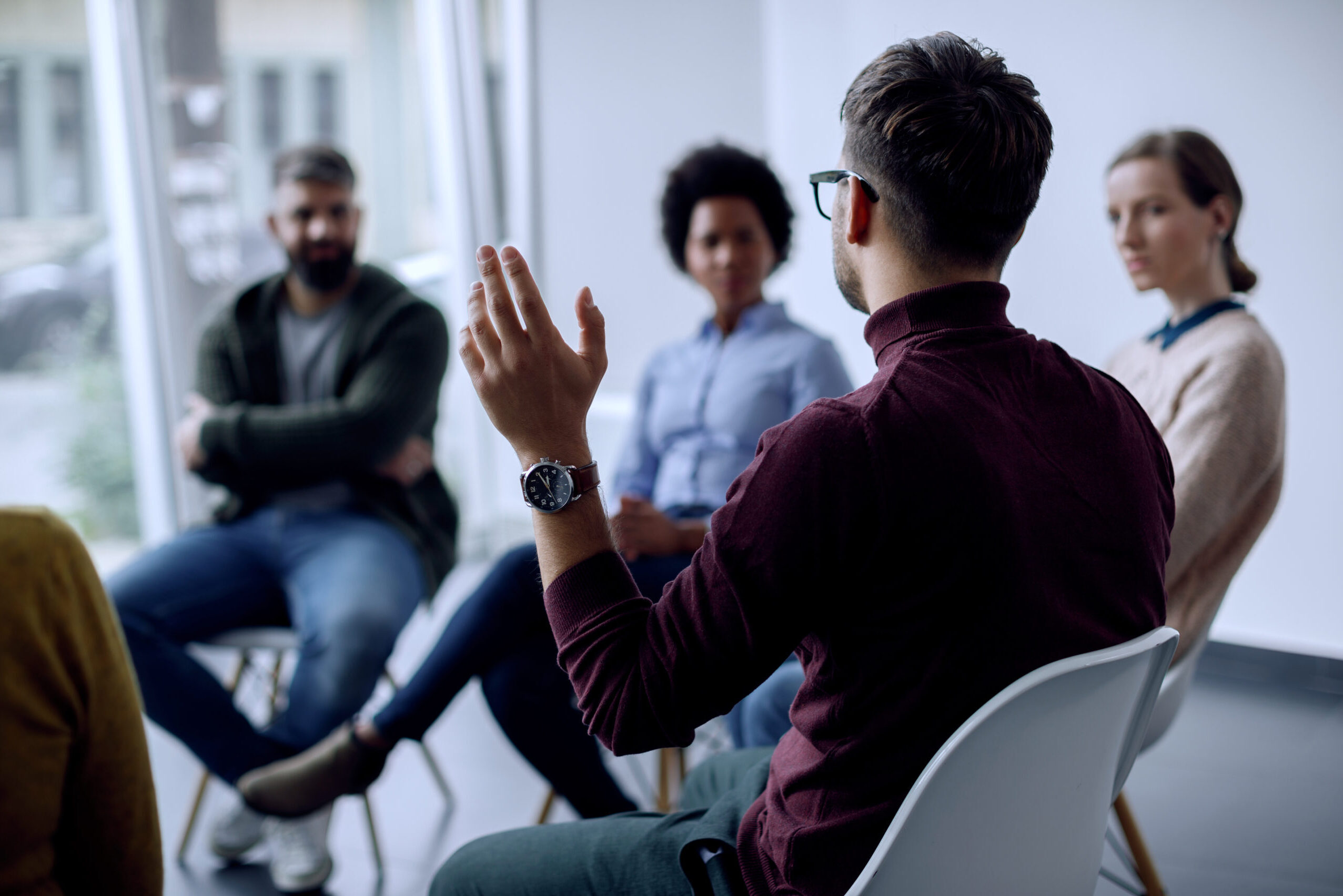 cropped-cropped-group-of-teachers-talking-sitting-scaled-1.jpg